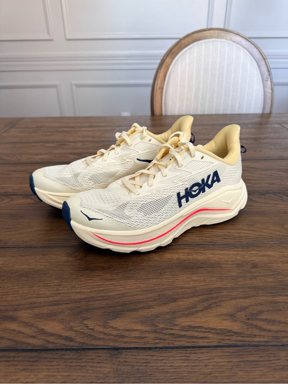 Hoka Women's Challenger 8 running shoes